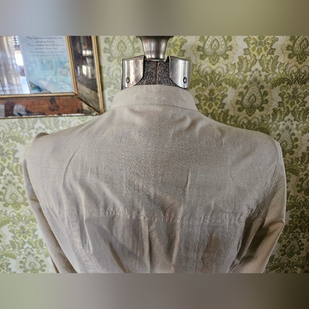Michael Kors Small blouse with tie-belt - Picture 9 of 13